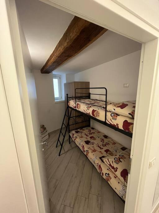 Apartamento Trilocale Con Vista Piste Da Sci Villa d'Allegno Exterior foto